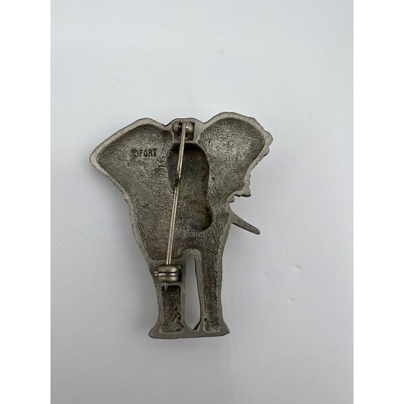 Vintage Jewelry Fort Elephant Trunk Up‎ Animal Pewter Pin Brooch Collectible - Picture 2 of 5